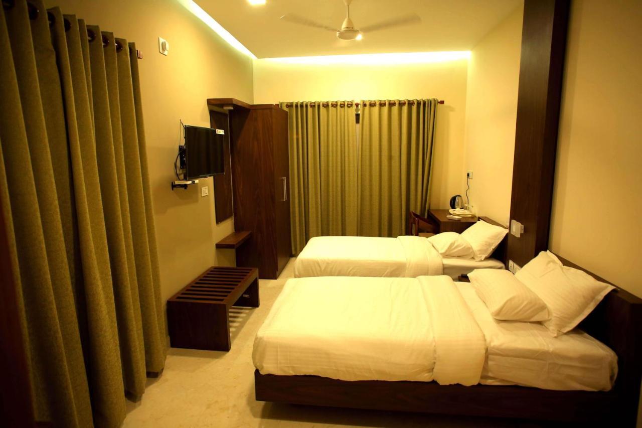 Kira Palace Residency Hotel Ernakulam Luaran gambar