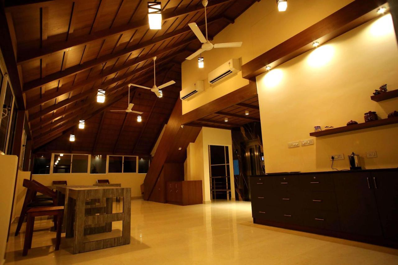 Kira Palace Residency Hotel Ernakulam Luaran gambar
