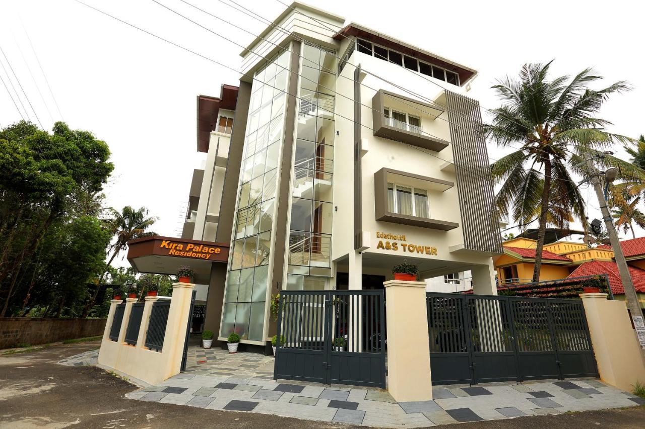 Kira Palace Residency Hotel Ernakulam Luaran gambar
